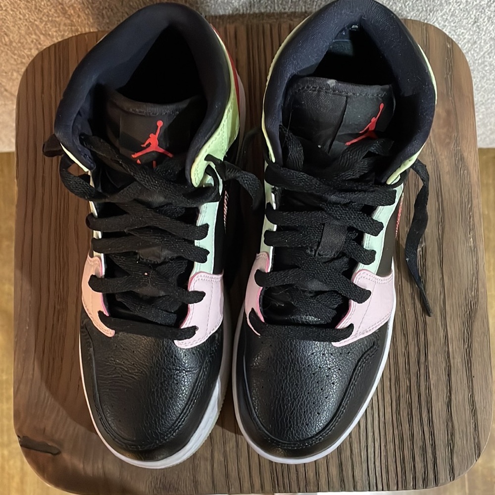 Black Nikes Air Jordan